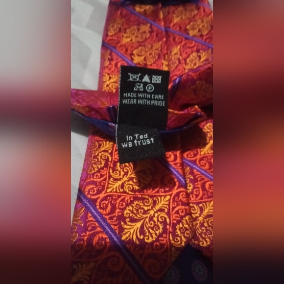 Ted Baker London Silk Tie – Red Floral Stripe - Picture 7 of 8